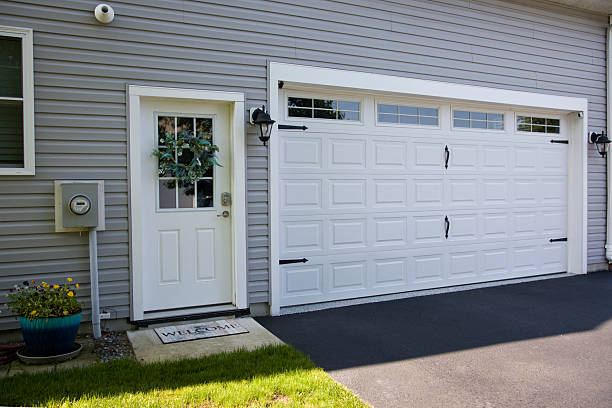 24/7 Emergency Garage Door Panel Replacement experts in Sunnyvale, CA
